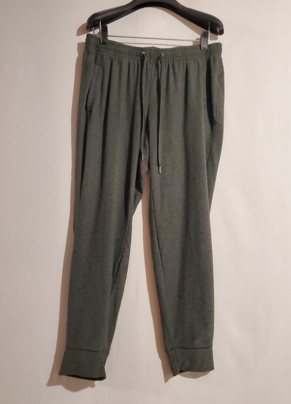 Old Navy Mid-Rise Breathe ON Jogger Pants Womens Size M Charcoal Gray Heather